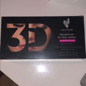 Mood struck 3D Fiber Lashes